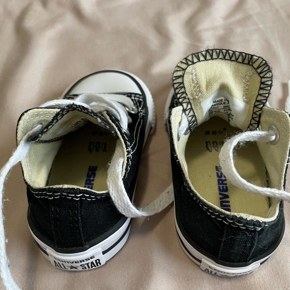 *SOLD* Converse Baby Shoes - Picture 2 of 5
